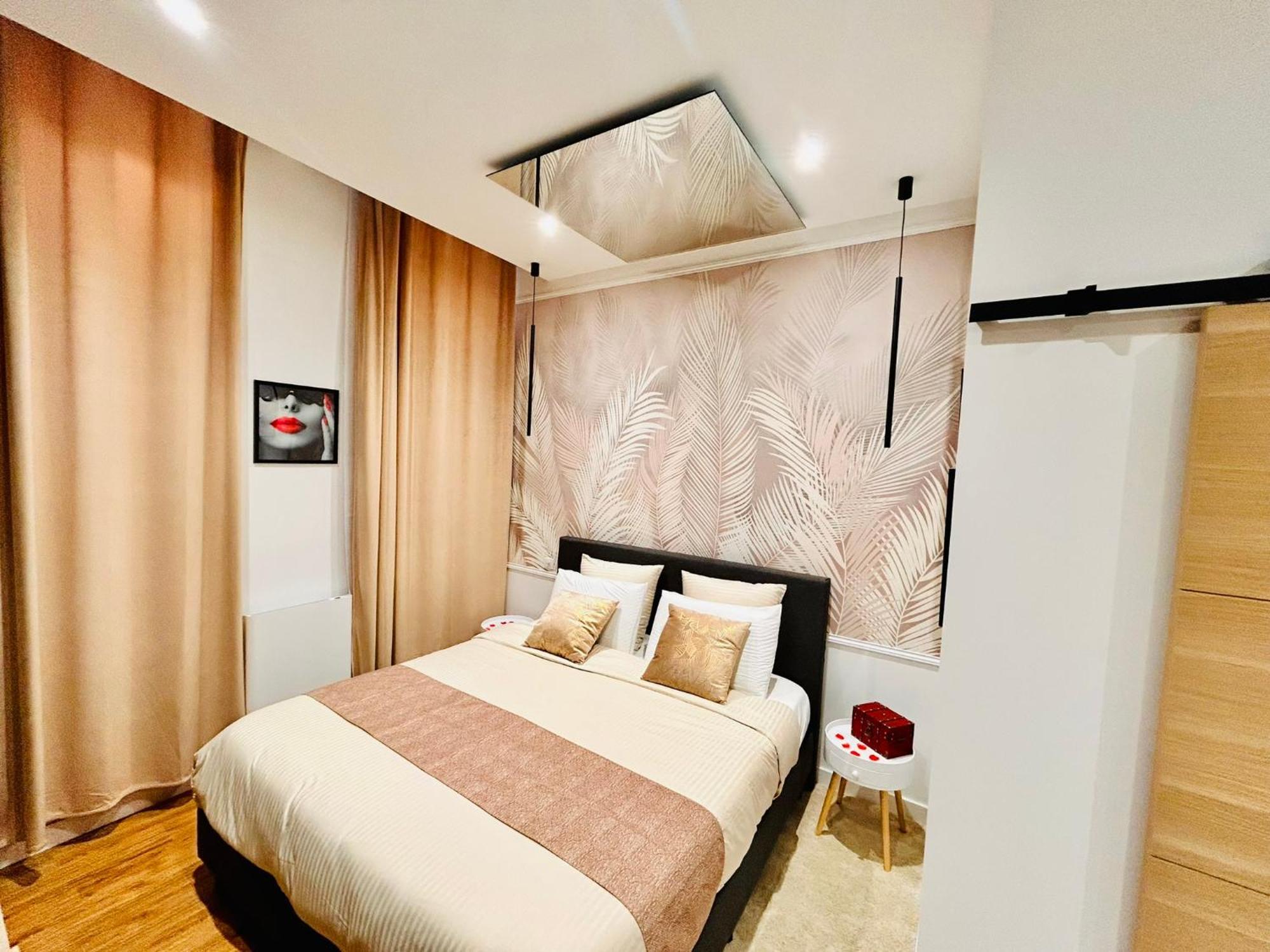Suite Cosy Jacuzzi Troyes - Secrets D'Ana Exterior foto